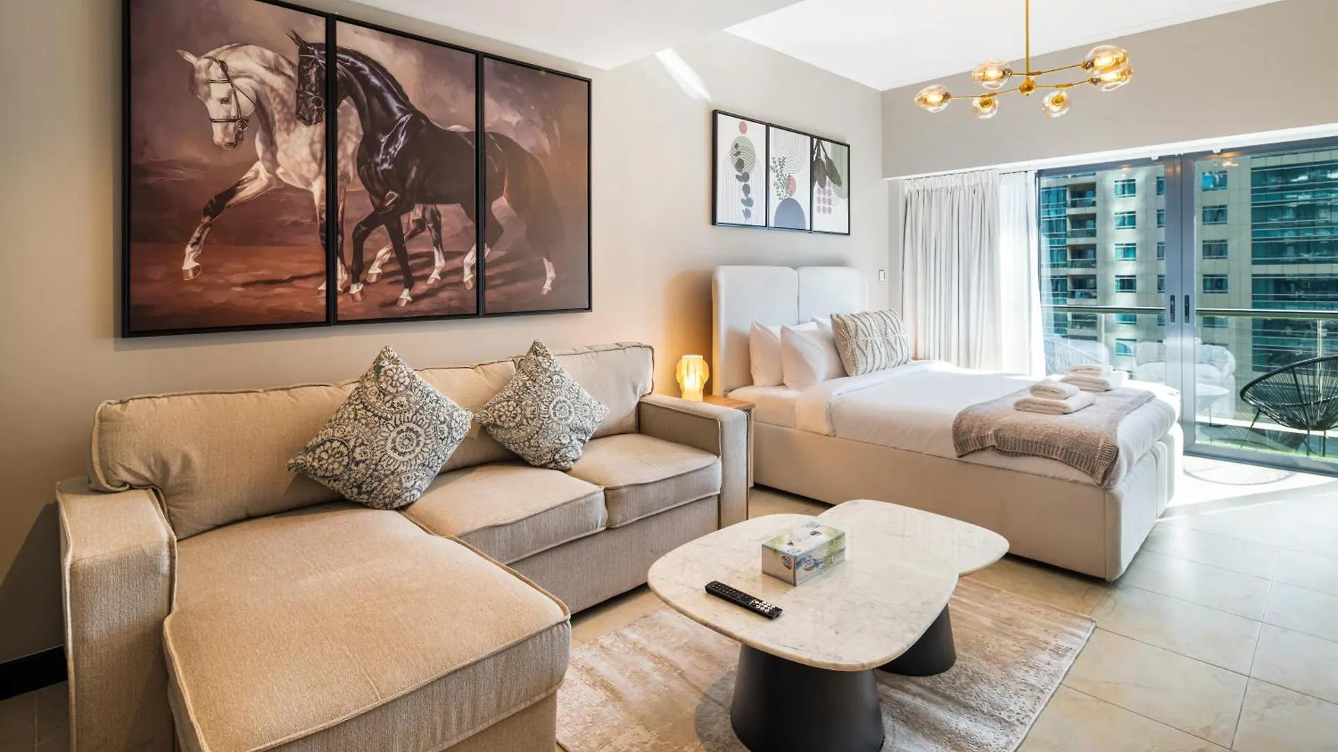 Modern Studio Apartment In Goldcrest Views Dubai United Arab Emirates