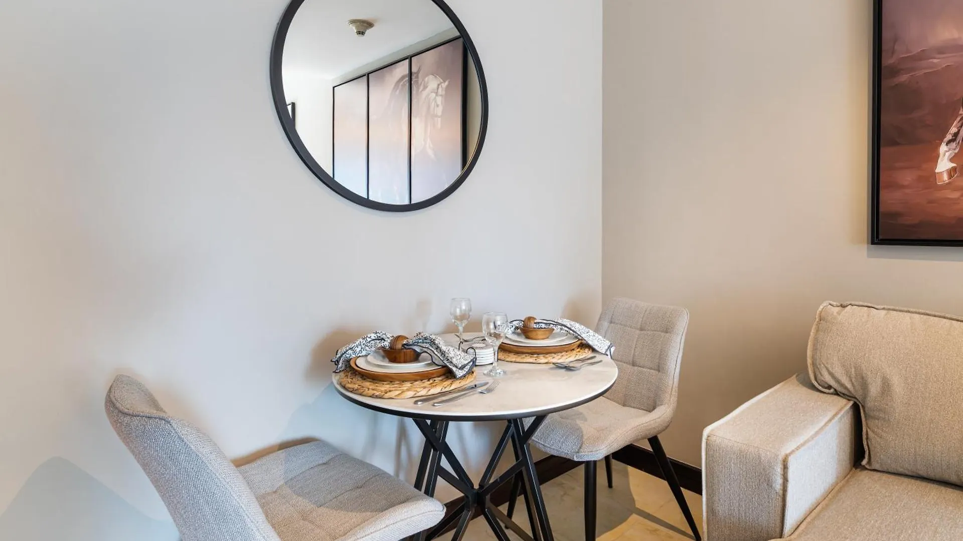 Modern Studio Apartment In Goldcrest Views Dubai United Arab Emirates